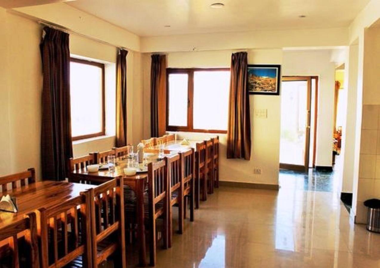 Himalayan Residency Ladakh Hotell Leh Exteriör bild